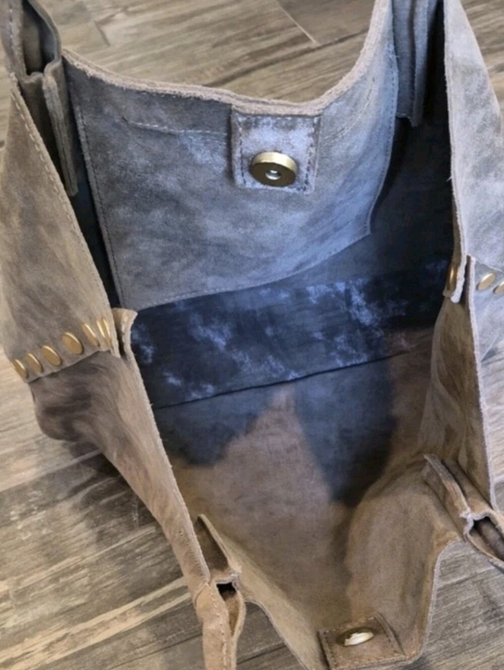 Hammitt Brown Metallic Shimmer Suede Brushed Gold Rivets Oliver Tote Bag - Picture 6 of 15